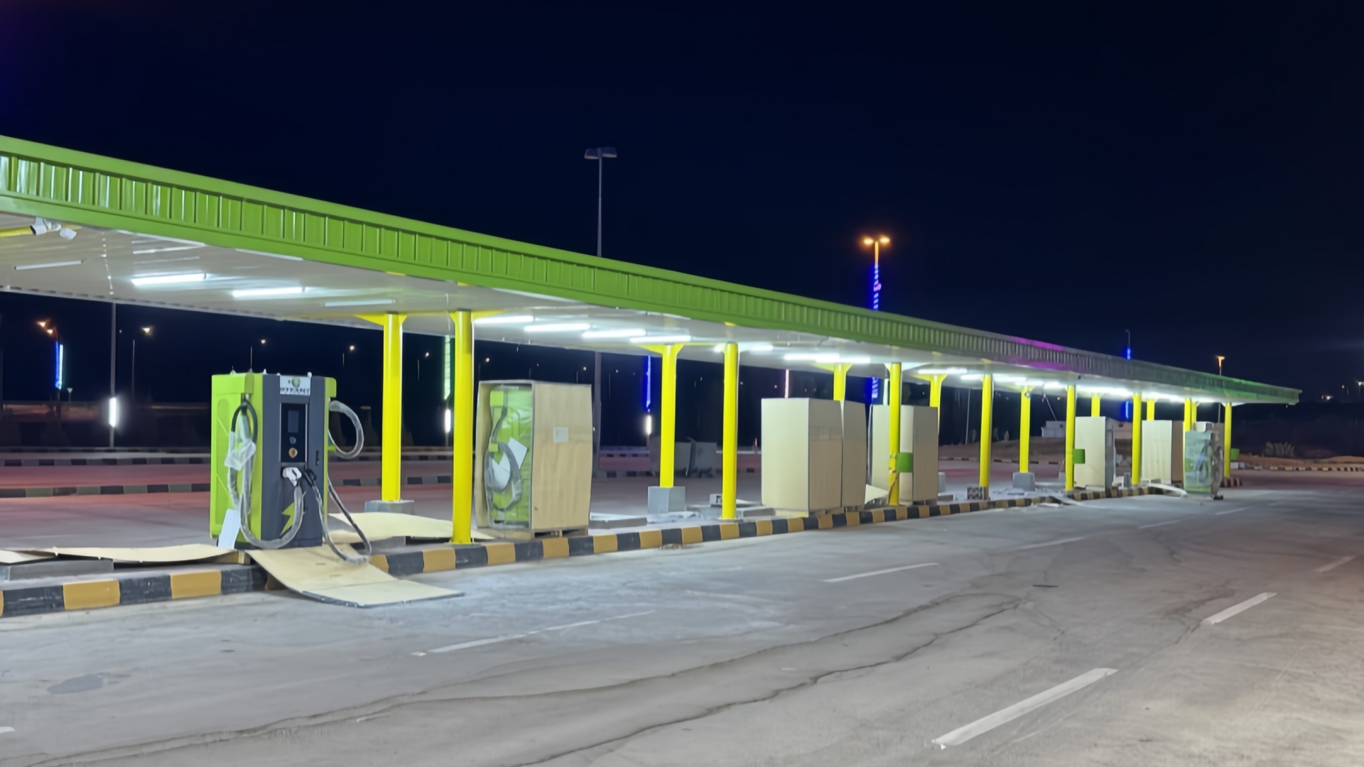 Jordania - Uso público - Cargador rápido de CC de 180 kW
   