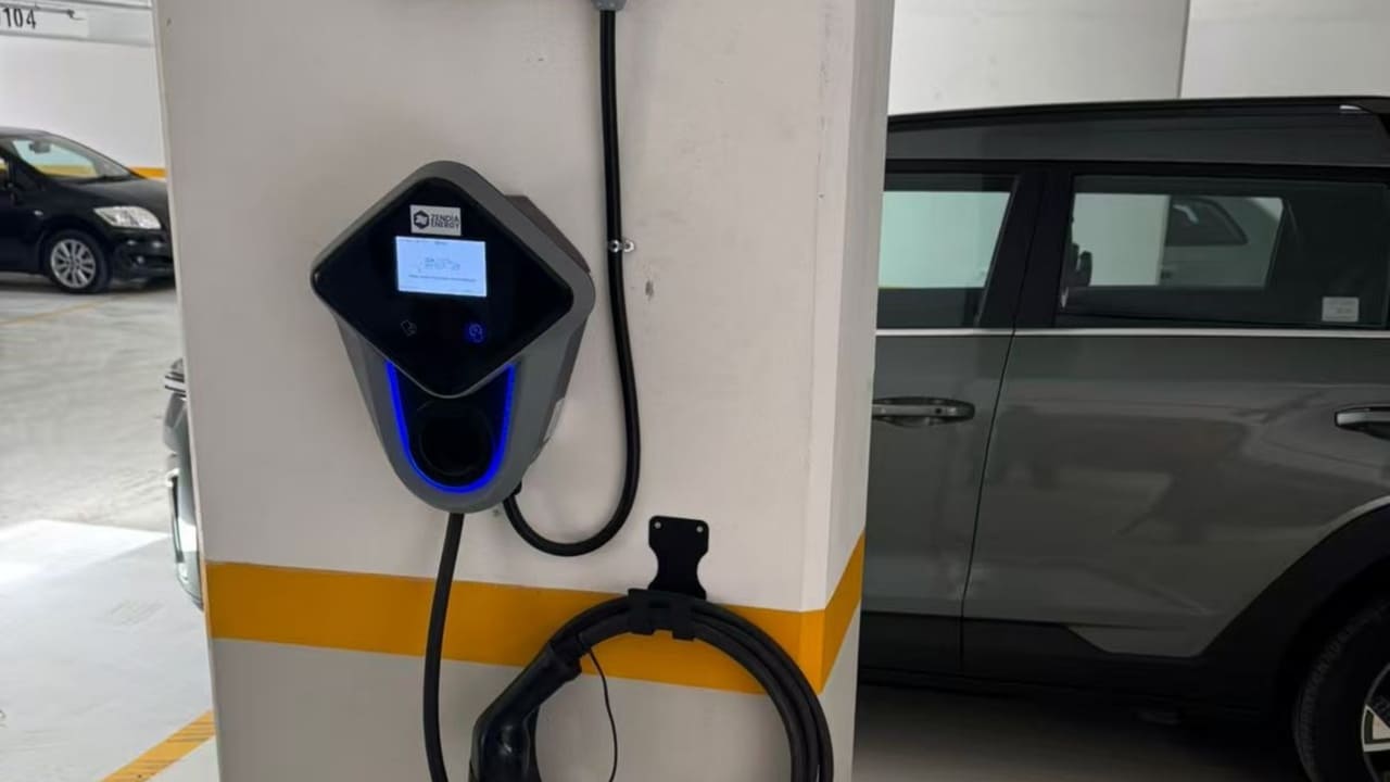 Chipre - Uso público - Cargador de pared de CA de 22 kW
   